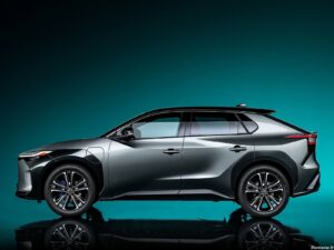 Toyota bZ4X Concept 2021
