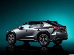 Toyota bZ4X Concept 2021