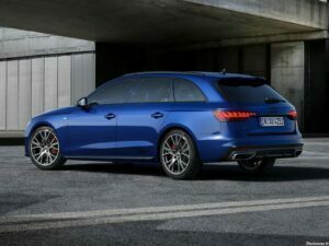 Audi A4 Avant S Line Competition Plus 2022