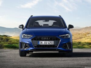 Audi A4 Avant S Line Competition Plus 2022