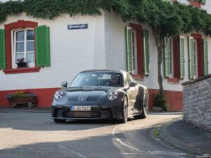 Porsche 911 GT3 Touring 2022