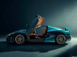 Rimac Nevera 2022