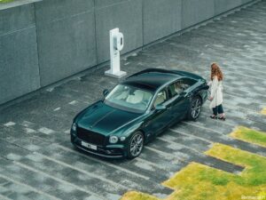 Bentley Flying Spur Hybrid 2022