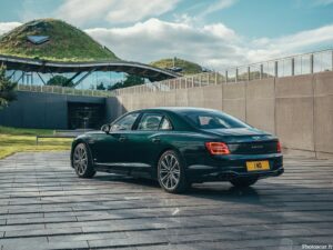 Bentley Flying Spur Hybrid 2022
