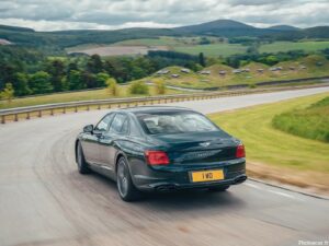 Bentley Flying Spur Hybrid 2022