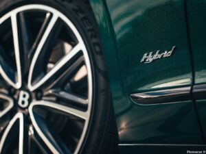 Bentley Flying Spur Hybrid 2022