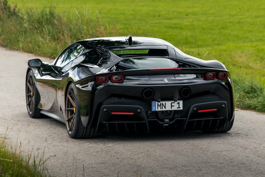 Ferrari SF90 Stradale NOVITEC