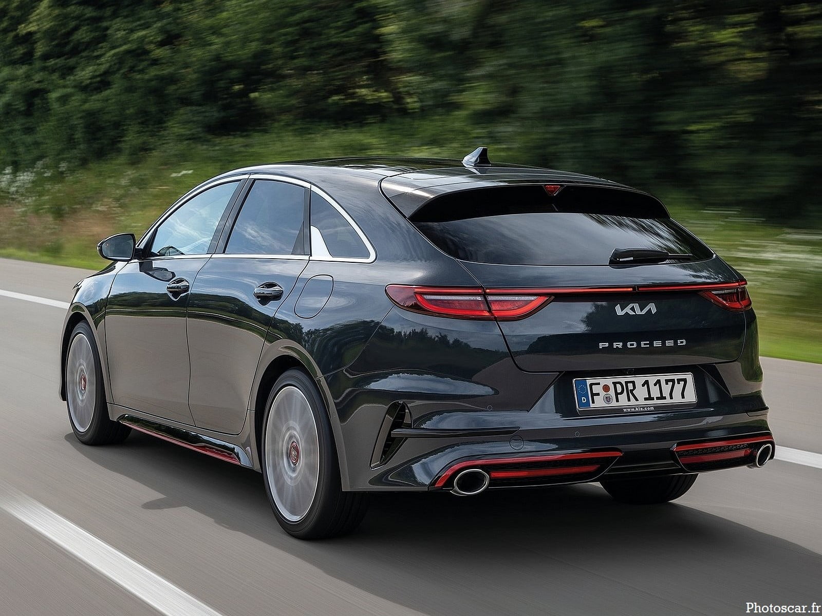 Kia ProCeed GT 2022 Ce modèle conjugue des lignes athlétiques Photoscar