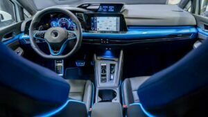Volkswagen Golf GTE Skylight 2021