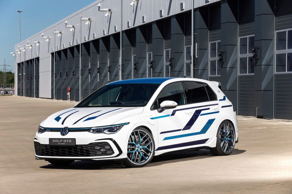 Volkswagen Golf GTE Skylight 2021