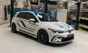 Volkswagen Golf GTE Skylight 2021