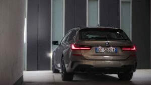 BMW 320e Touring 2021