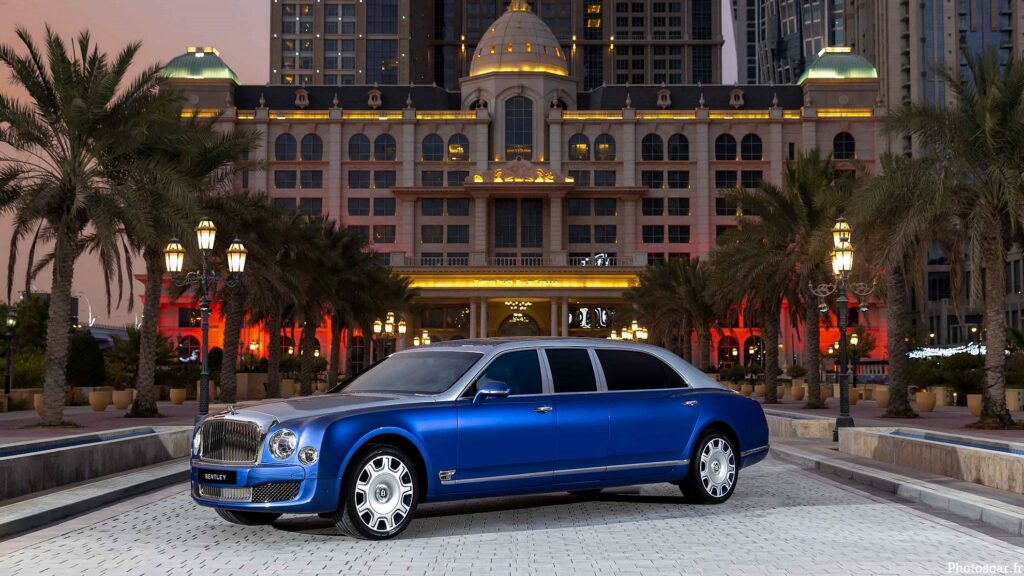 Bentley Mulsanne Grand Limousine Mulliner 2022