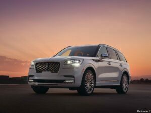 Lincoln Aviator Shinola Concept 2021
