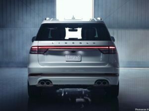 Lincoln Aviator Shinola Concept 2021