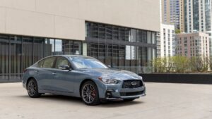 Infiniti Q50 2022