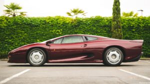Jaguar XJ220 1993