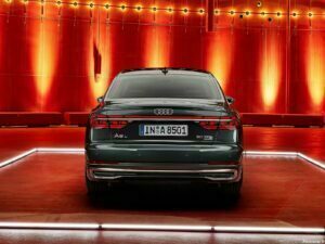 Audi A8 L 2022