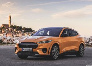 Ford Mustang Mach E GT 2021
