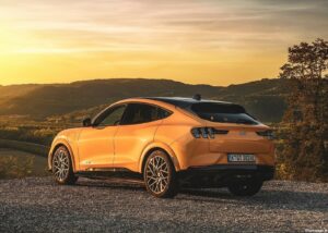 Ford Mustang Mach E GT 2021