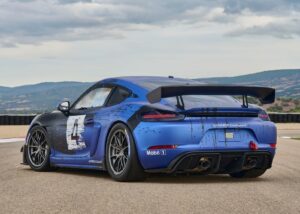 Porsche 718 Cayman GT4 RS 2022