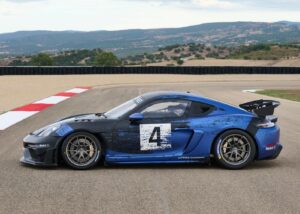 Porsche 718 Cayman GT4 RS 2022