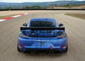 Porsche 718 Cayman GT4 RS 2022