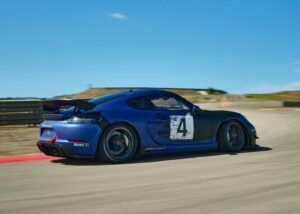 Porsche 718 Cayman GT4 RS 2022