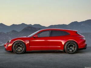 Porsche Taycan GTS Sport Turismo 2022