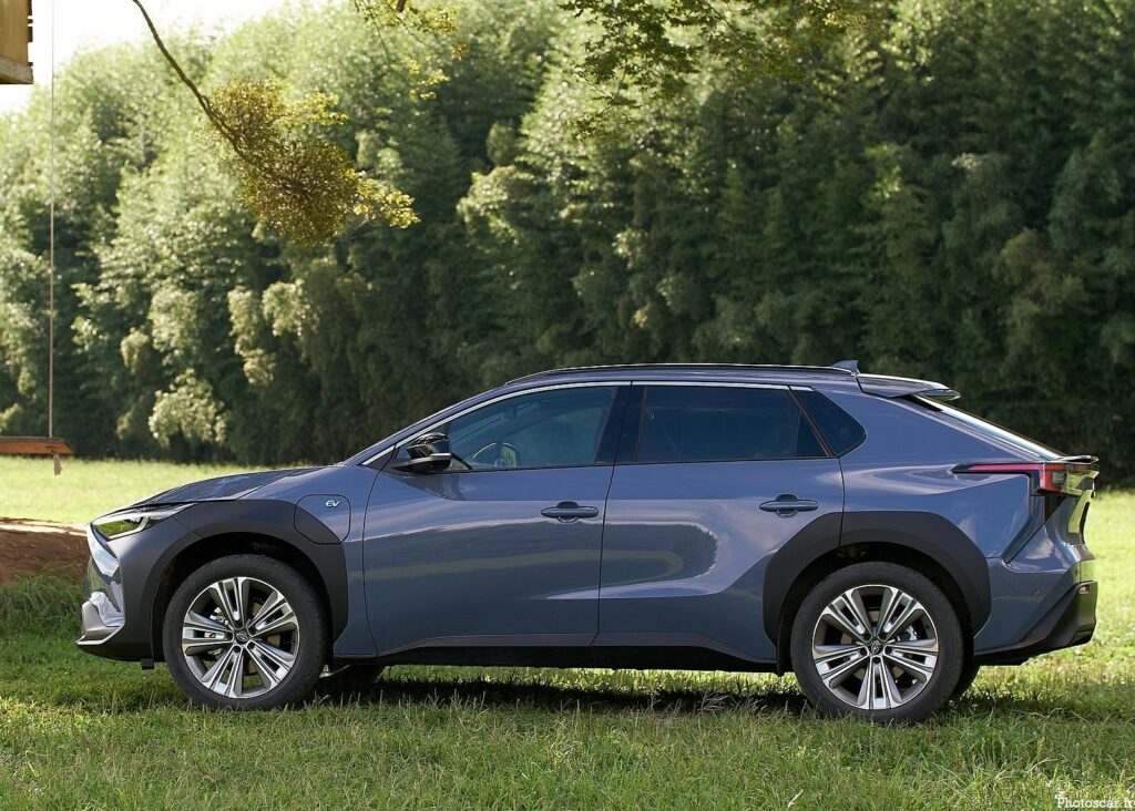 Subaru Solterra 2023