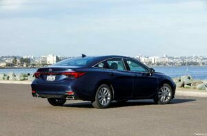 2022 Toyota Avalon XLE