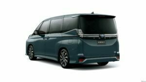 2022 Toyota Voxy