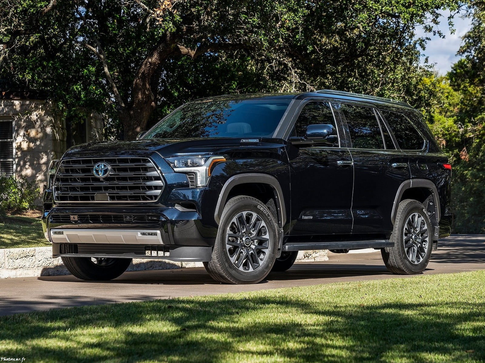 2023 Toyota Sequoia
