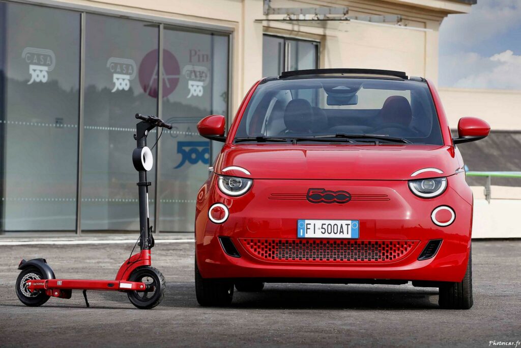 Fiat 500 Red 2023