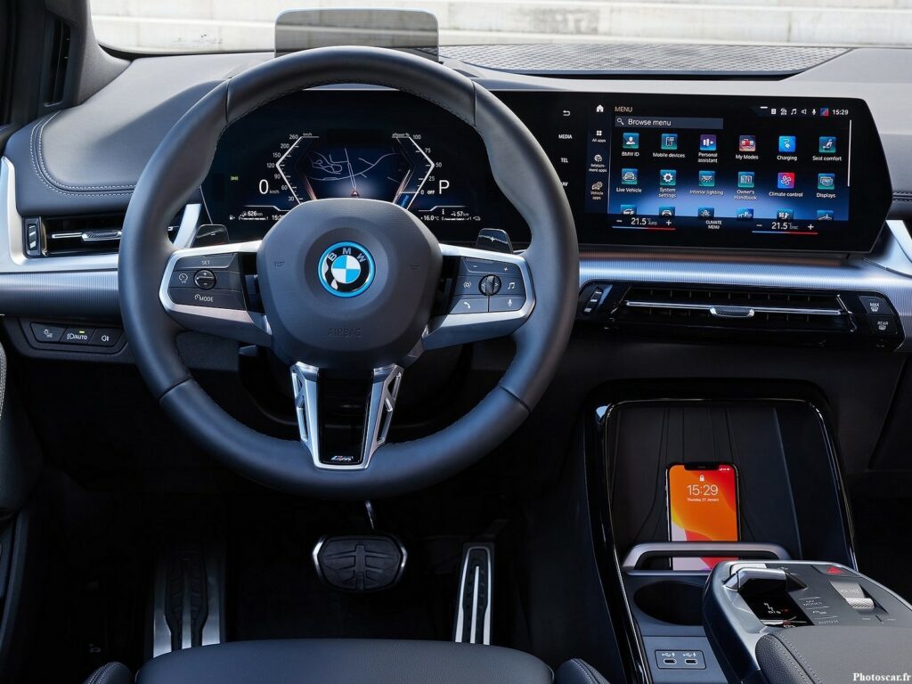 BMW 230e xDrive Active Tourer 2022