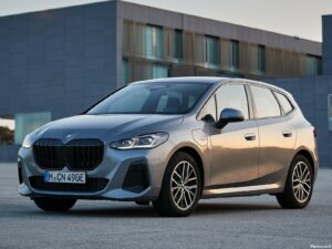 BMW 230e xDrive Active Tourer 2022
