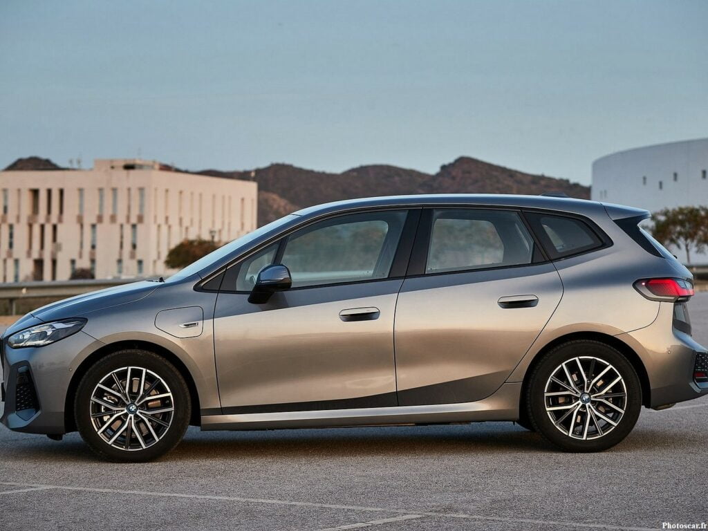 BMW 230e xDrive Active Tourer 2022