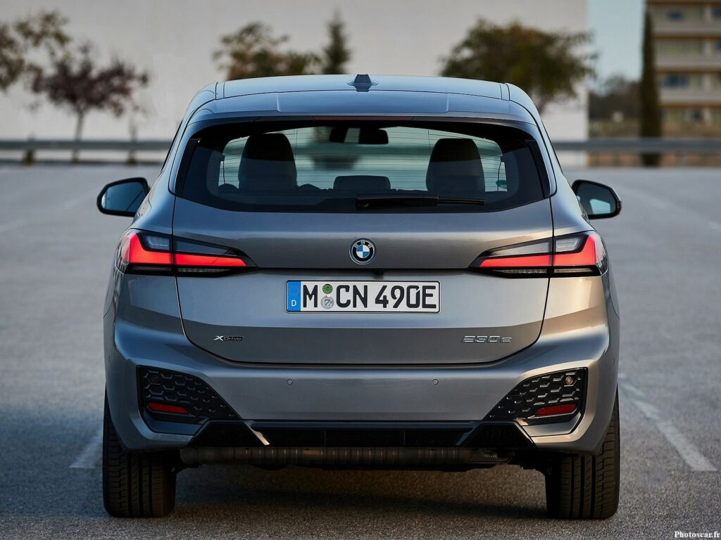 BMW 230e xDrive Active Tourer 2022