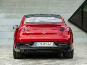 Mercedes AMG EQE 43 2023