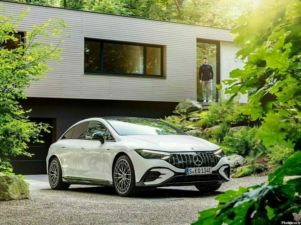 Mercedes AMG EQE 53 2023