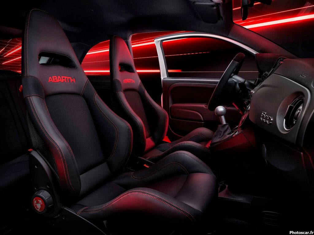 2022 Fiat Abarth 695 Turismo pack