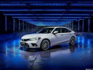 Honda Civic eHEV 2023
