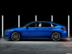 Honda Civic eHEV 2023