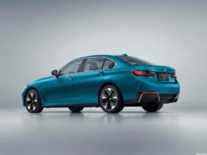 BMW i3 eDrive35L 2023