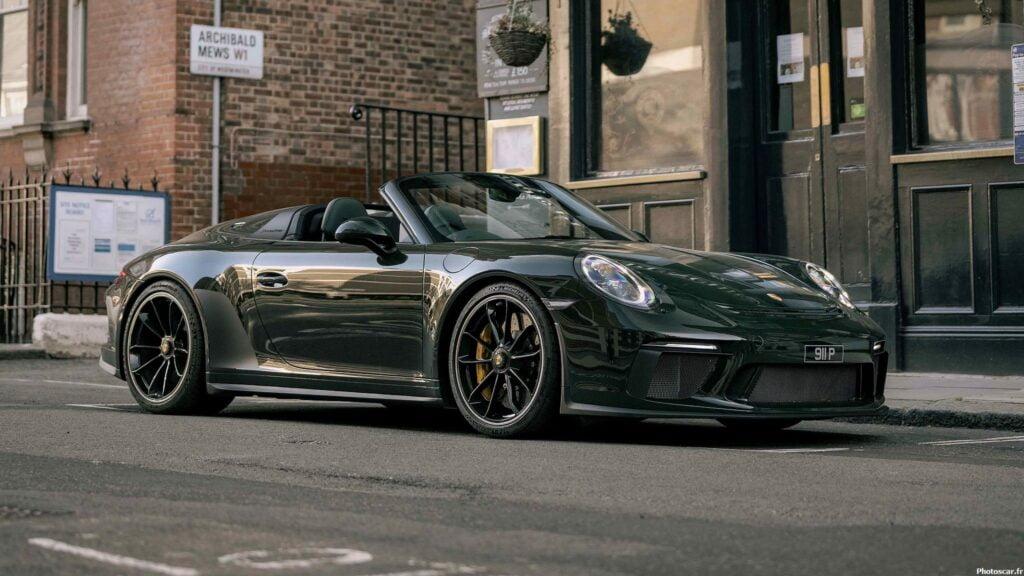 2022 Porsche 911 Speedster Vert Brasseur