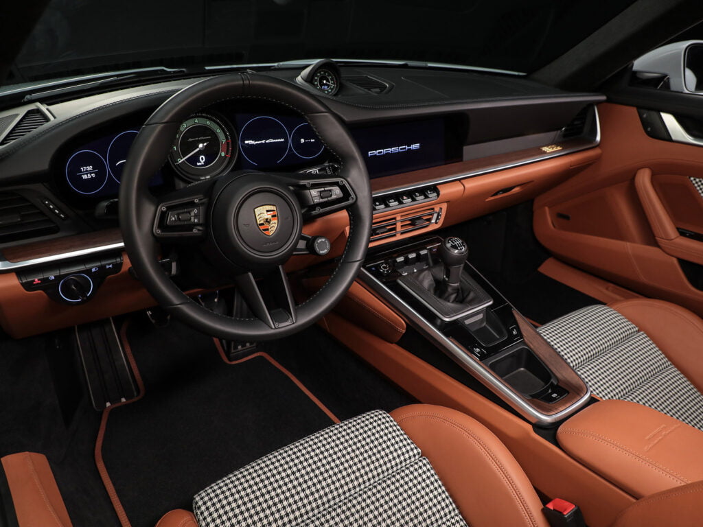 Porsche 911 Sport Classique 2023