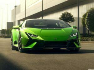 Lamborghini Huracan Tecnica 2023