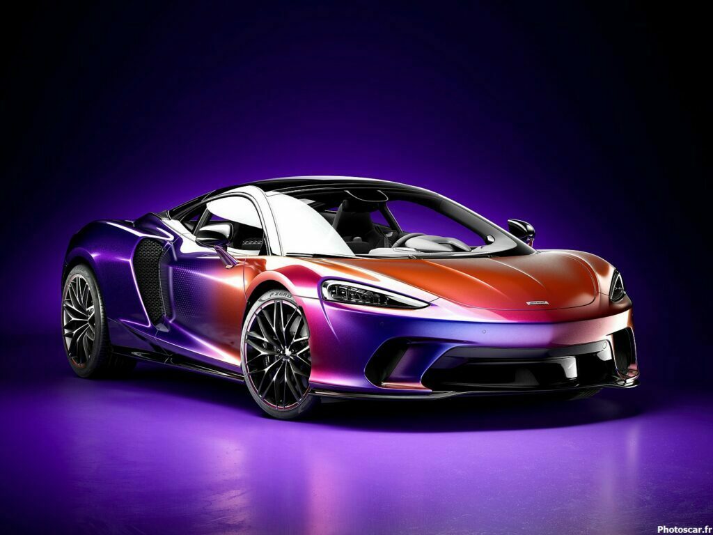 2022 McLaren GT Neon Spectrum par MSO