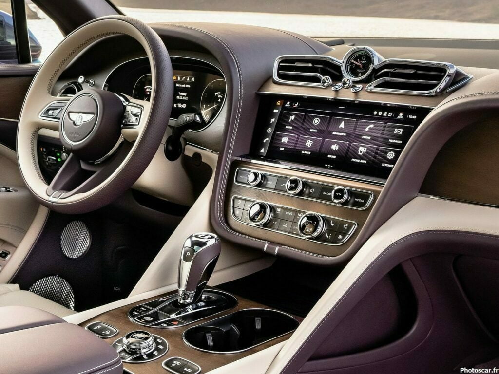 Bentley Bentayga EWB 2023