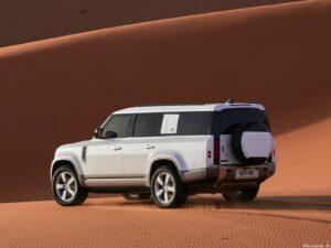 Land Rover Defender 130 2023